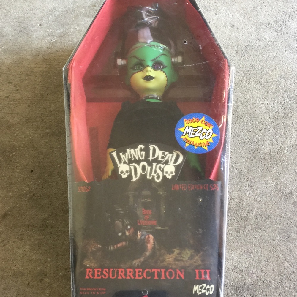 Living Dead Doll